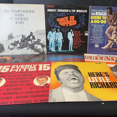 Vintage Vinyls – Temptations, Smokey Robinson And More