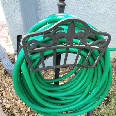 75' Green Outdoor Garden Hose #2 (Includes Mount)