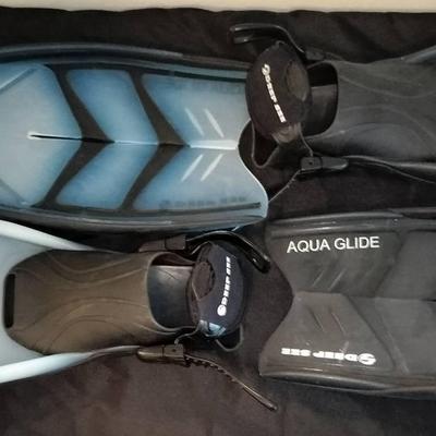 Two Pairs Of Aque Glide Deep Sea Swimming Flippers Size 5-8.5 & 9-13