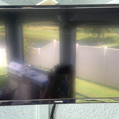 36” Toshiba TV With Remote