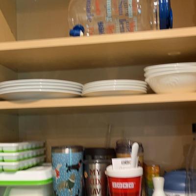 Lot Of Miscellaneous Kitchen Items
