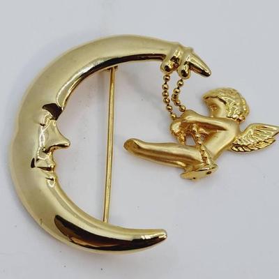 Vintage Danecraft Cherub Angel On Creacent Moon Gold Tone 