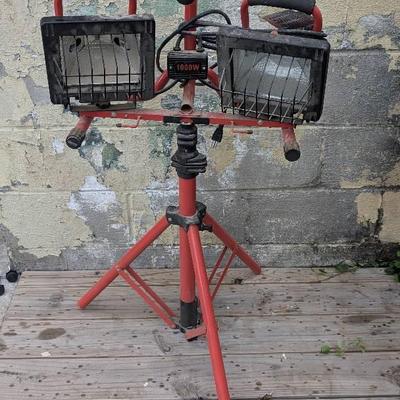 Husky 1000W Work Light with Tripod 