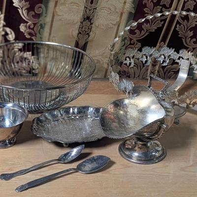 Lot of Silver Plated Household Goods 