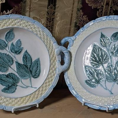 Two Haldon Group Majolica Style Basketweave Serving Trays Leaves Round Italy Vintage 
