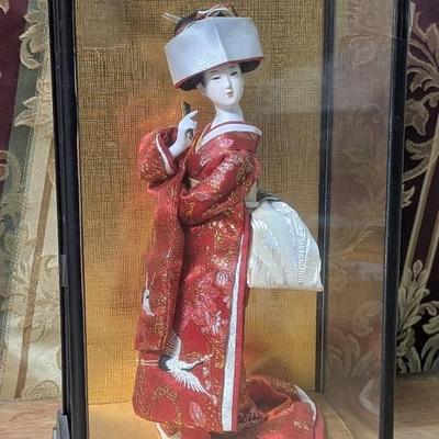 Japanese Geisha in a Box 