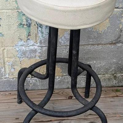Rockler Woodworking and Hardware Barstool Vintage