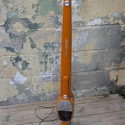 Electrolux 2-in-1 Vacuum Ergo Rapido Orange with Charger
