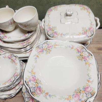 Knowles Gloria Floral Dishes TLC Vintage - Pickup Only 