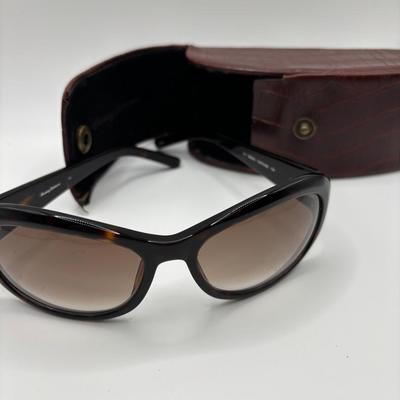 Vintage Tommy Bahama Tortoise Frame Sunglasses
