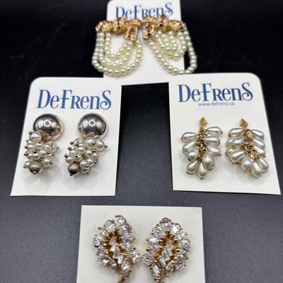 Costume Jewlery Earrings Lot Of Four