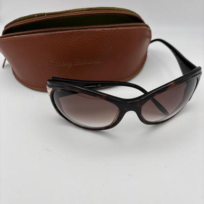 Vintage Tommy Bahama Sunglasses With Case
