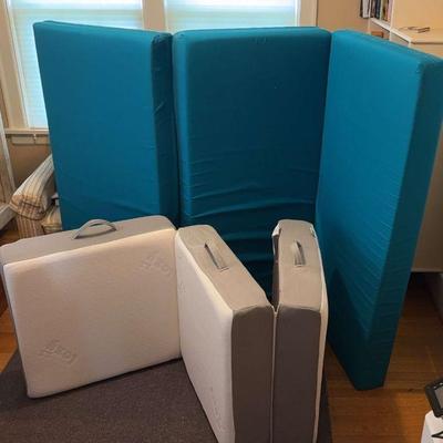 Sleeping pads single and double
