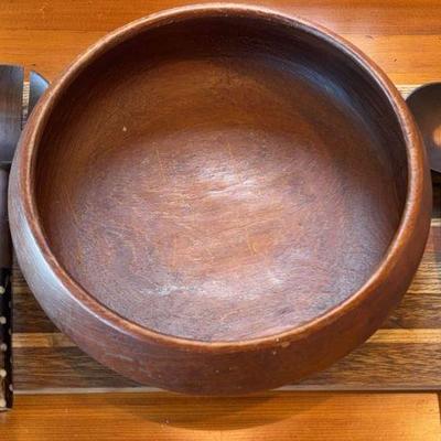 African serving spoons wood bowl