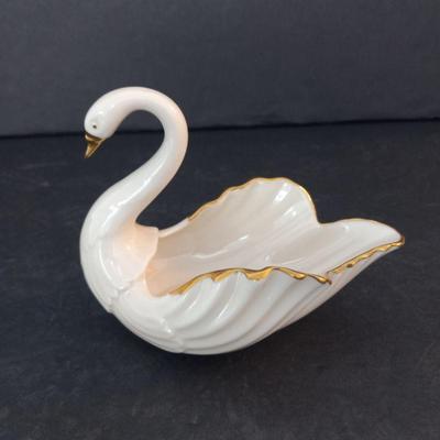 Vintage Lenox Swan Collection Cream with 24k Gold Trim 4" Swan Form Bowl