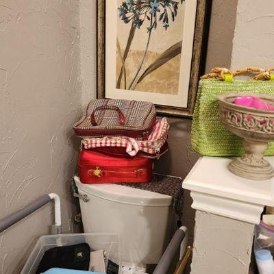 Sale Photo Thumbnail #544