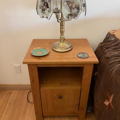 Side tables and 
Touch lamps 