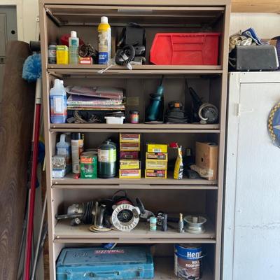 Cabinets 
