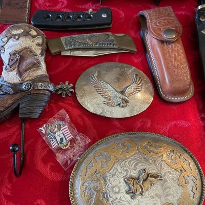 Belt buckles 