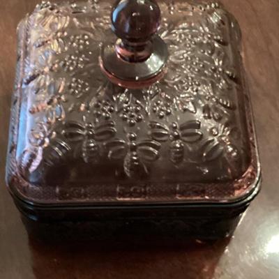Trinket box with box