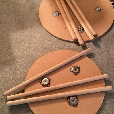Round table set of 2 unassembled