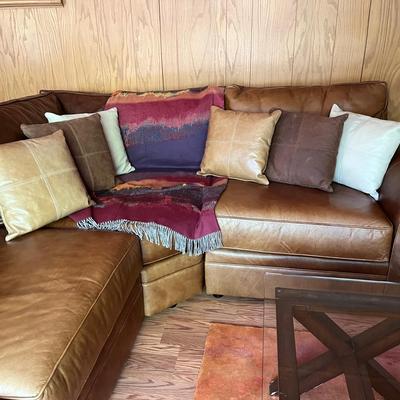 Pottery Barn Leather Sectional. Very Clean, Pillows, Leather Conditioner& Blanket Included