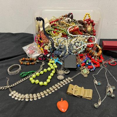 Huge Jewelry Mystery Lot, Some Vintage 