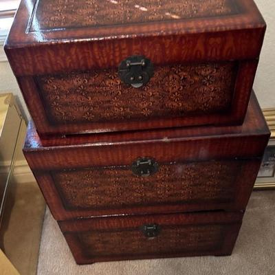 3 matching Boxes