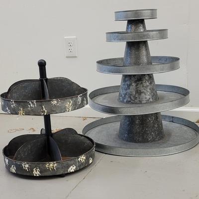 Aluminum Displays