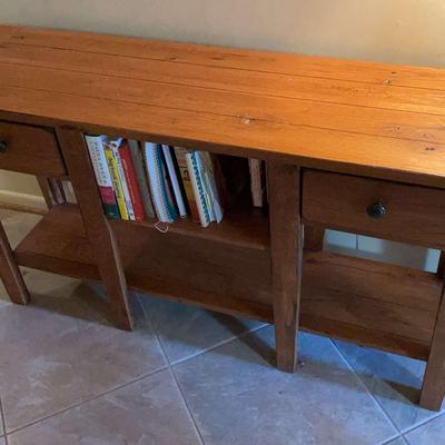 Broyhill Attic Heirlooms Sofa Table