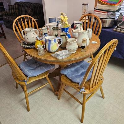 Kitchen Table with 4 Chairs