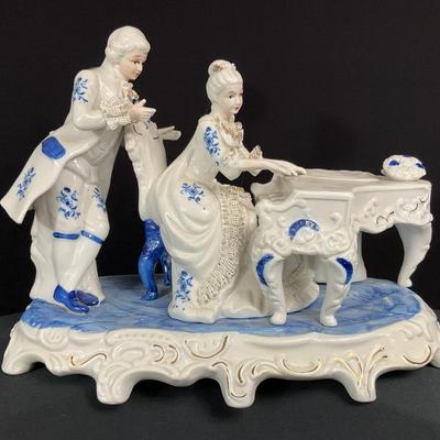 Vintage Porcelain Victorian Couple Figurine
