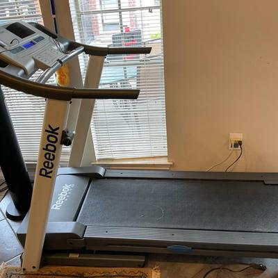 Reebok 8000 ES Treadmill 