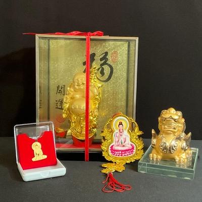 Glad Tone Buddah In Glass Case And Dragon