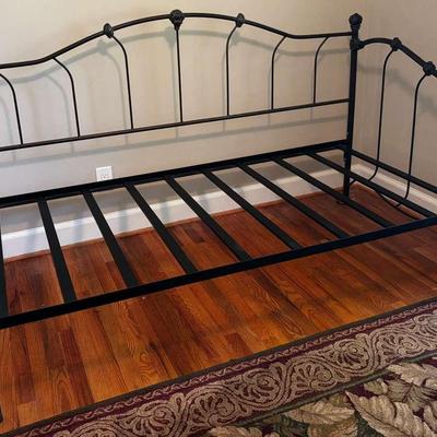 Wrought Iron Twin Size Daybed