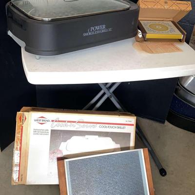 Power Smokeless Grill, West Bend Skillet And Warming Trays 