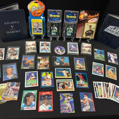 Atlanta Braves Baseball Card Collection – Team Sets, Star Players, and Vintage Highlights