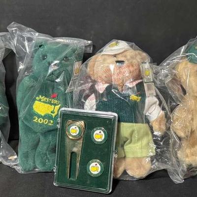 Six Commemorative Masters Tournament Bears And Divot Tool Set