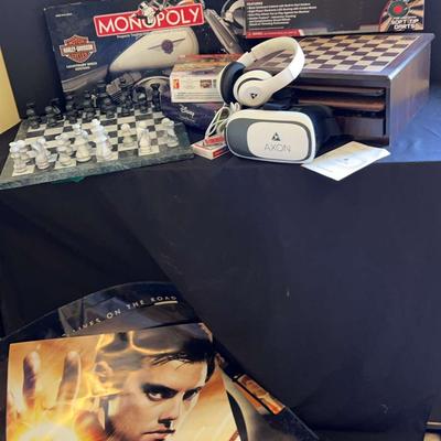 Virtual Reality Glasses, Games, Puzzles And Posters 