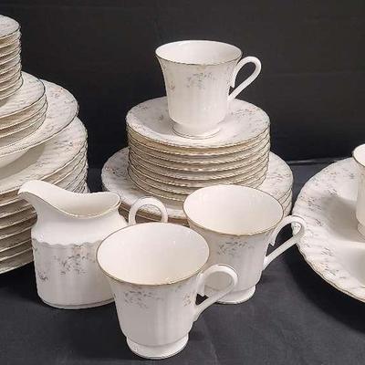 Mikasa "Roselle" 40+ Piece China Set