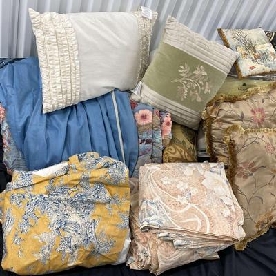 Drapes, Comforters, & Pillows