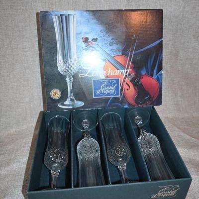 champagne flutes