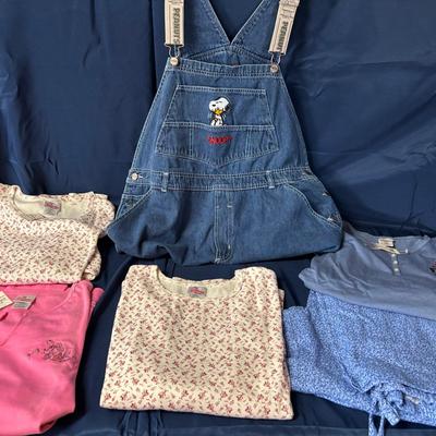 Disney & Peanuts Snoopy  Clothing - Women's Size 3X & 22/24w