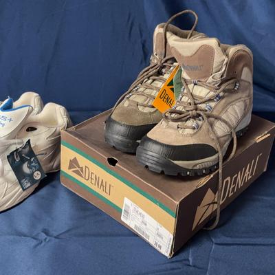 Denali Trailhead Hiking Boot in Brown & LA Gear ABS+ Sneaker - Women's Size 10