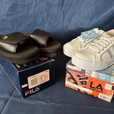 Fila Wendy Slide In BLK/WHT/RED & LA Gear Sydney WHT/SILVER Sneaker Women's Size 9