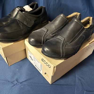 ecco Jump Slip-on & Wave Luxe In Black - Women's Size 11-11.5