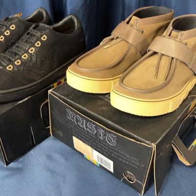 Royal Elastics Music Tex In Black & Chapman In Khaki Women's Size 11