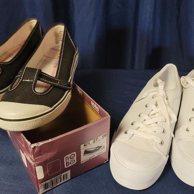 Keds Sneaker In White & No Boundaries Katie In Black Women's Size 10