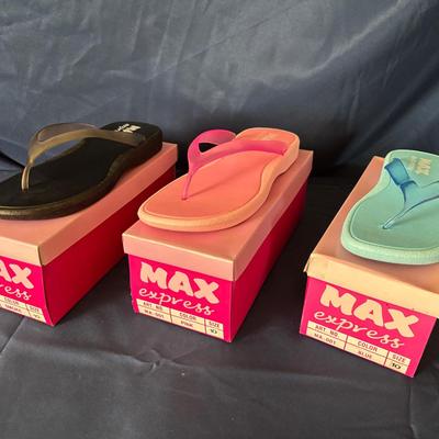 Max Express Flip Flops In Smoke, Pink, And Blue Women's Size 10
