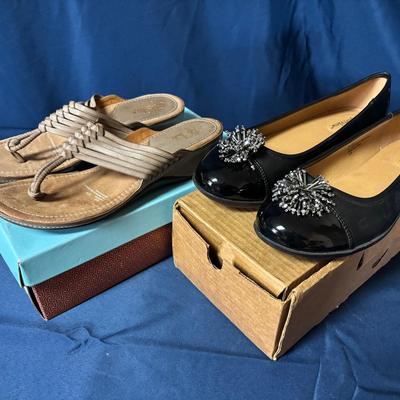 Life Stride Sandals Taco In Edgewood & ComfortView Dress Flats In Black - Women's Size 10 Wide